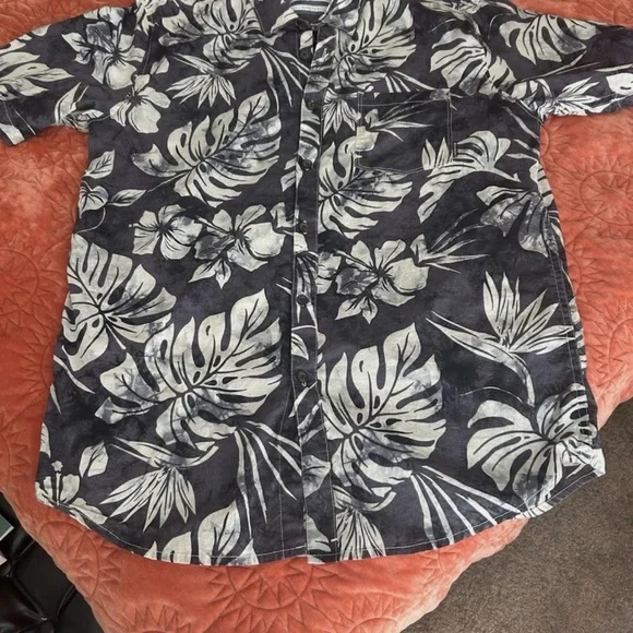 Billabong mens Hawaiian shirt - Picture 2 of 6